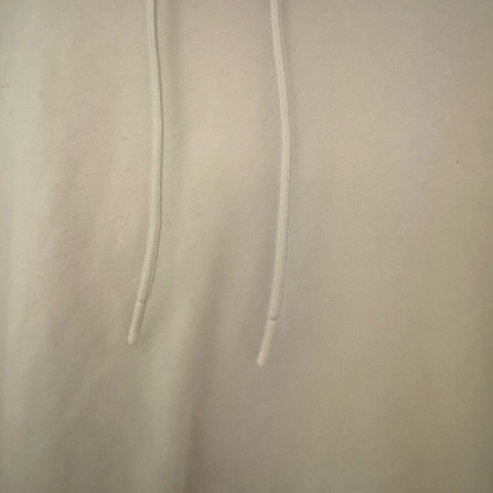 Old Navy Women's Cream Turtleneck Sweatshirt - Picture 6 of 8